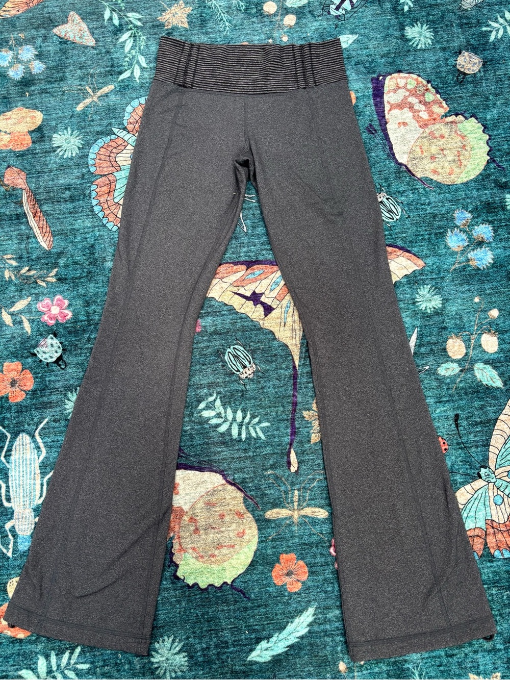 Lululemon Vintage Groove Pant Flare Striped Waistband Charcoal Grey Size 6